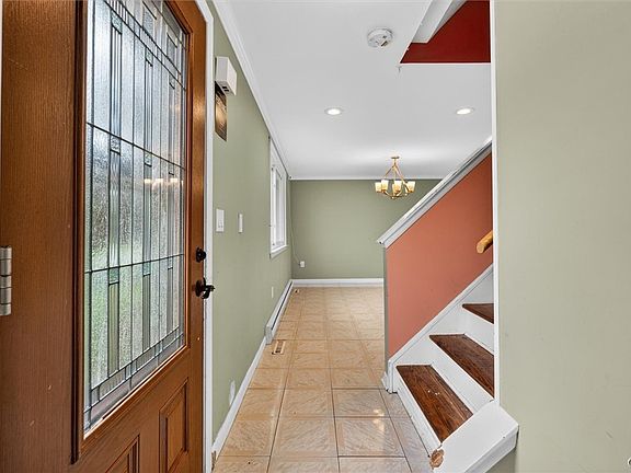 3rd image of 6009 Darby Rd