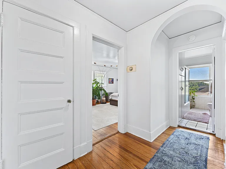 31 Howard Ave #1 — Photo 6