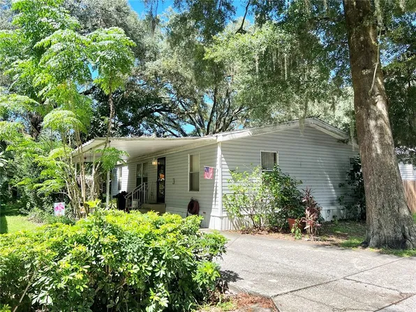 10609 Bay Hills Cir, Thonotosassa, FL 33592