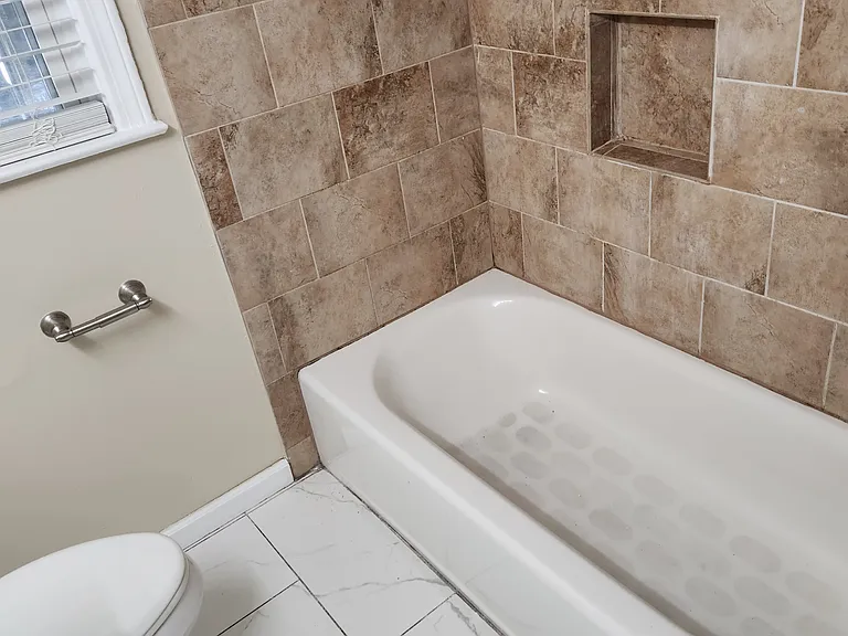 2213 Gerald Ct #1 — Photo 5