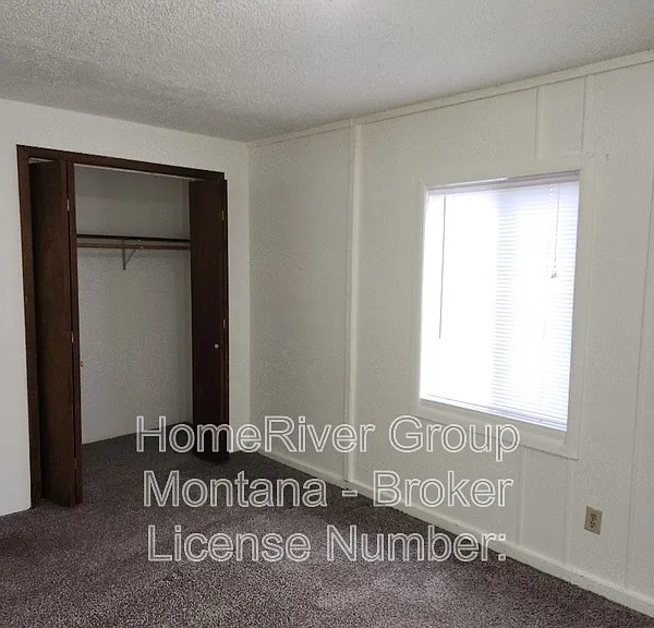 724 Strand Ave #A — Photo 11