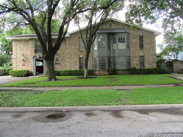 1st image of 211 W Mistletoe Ave APT B