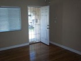 5th image of 15209 Daphne Ave
