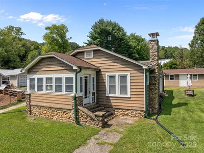 30 Abbott Moore Rd, Clyde, NC, 28721