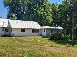 21904 E Us Highway 24, Lewistown, IL