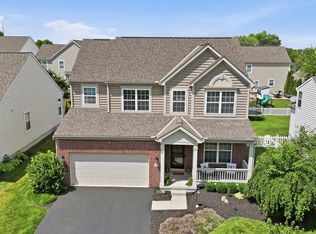 1454 Carnoustie Cir, Grove City, OH 43123