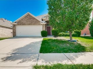 9912 Shelburne Rd, Fort Worth, TX 76244
