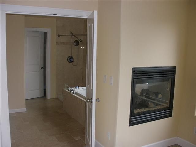 2nd image of 80 E Allynview Dr