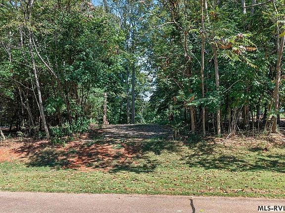 2nd image of 314 Harbor Dr