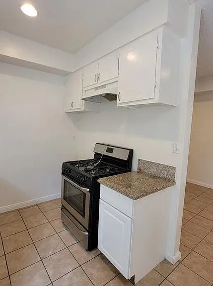 4342 W 130th St #12 — Photo 5