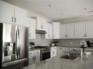 1221 Fordham Rd #8, Charlotte, NC 28208