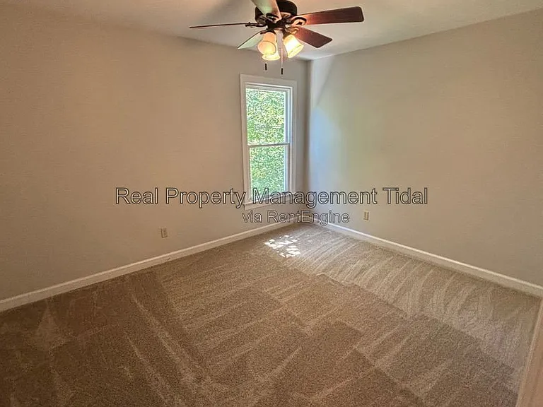 8956 Belgrave Ave — Photo 22