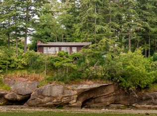 2351 N Nugent Rd, Lummi Island, WA 98262