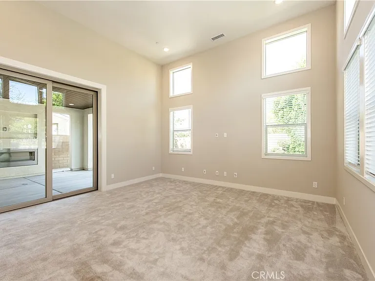 139 Spiral — Photo 2
