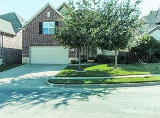 106 Park Haven Blvd, Euless, TX 76039