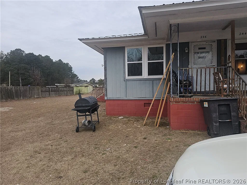1 bed, 1.0 bath, 592 sqft, $750 — Photo 1