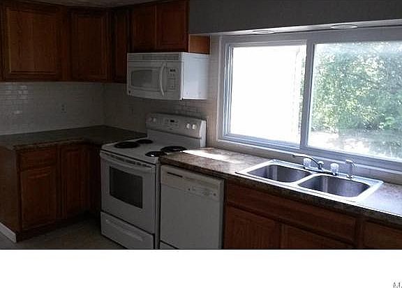 4th image of 806 Maupin Ave