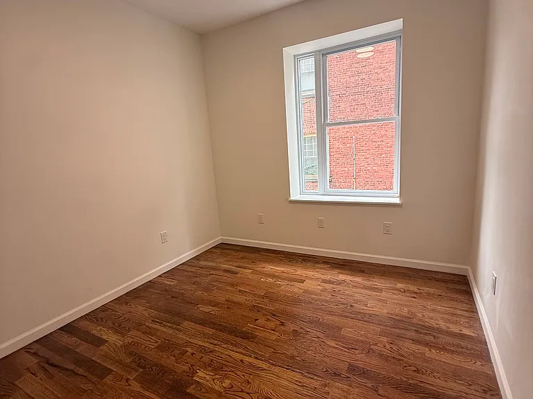 161 Prospect St #1B — Photo 3