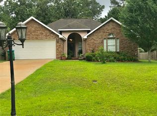 8154 Pine Cone Dr, Gautier, MS 39553