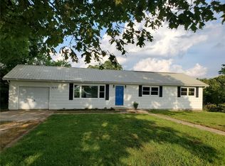 14160 Columbia Rd, Dixon, MO 65459