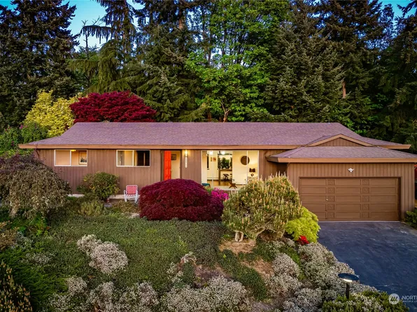 13744 16th Avenue SW, Burien, WA 98166