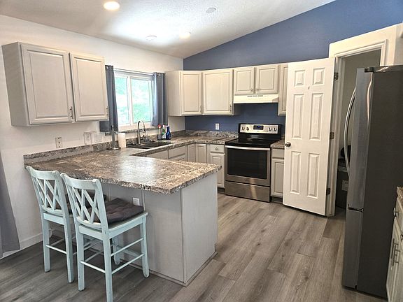 4th image of 9353 S Windflower Ln