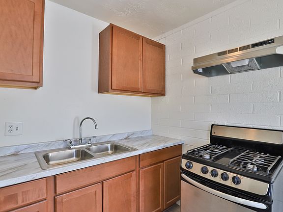 5th image of 5225 N 23rd Ave APT 1