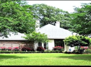 101 Cherrybark Ln, Natchez, MS 39120