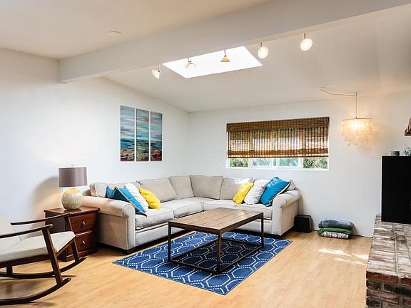 4th image of 5174 Bellvale Ave