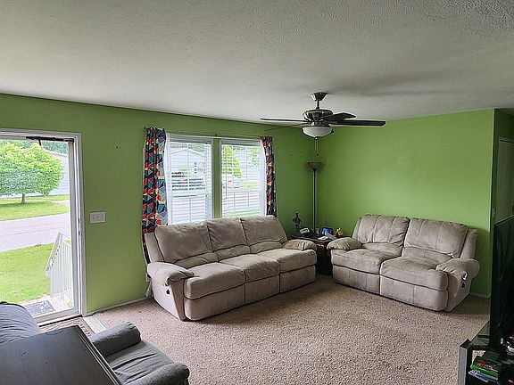 5th image of 2546 Theodore Ave