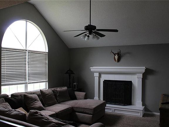 2nd image of 1216 Stockman Ct