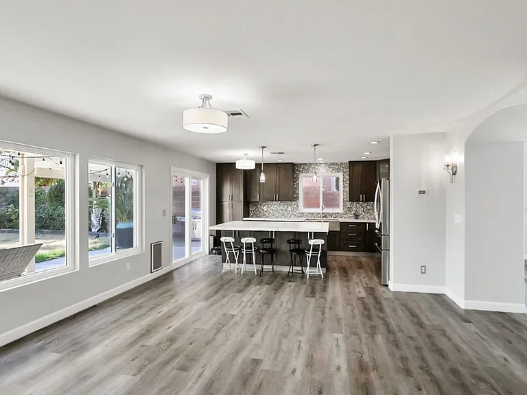 9585 Teton Diablo Ave — Photo 12