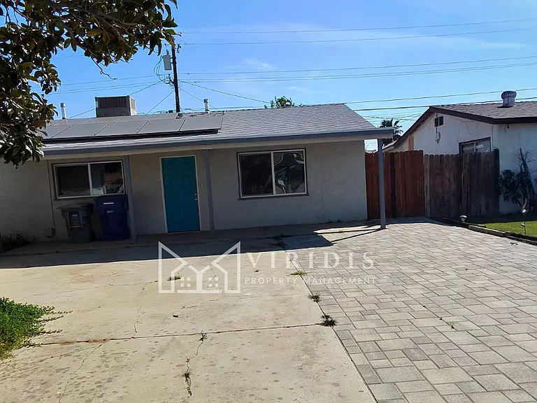 2312 Castro Ln — Photo 1