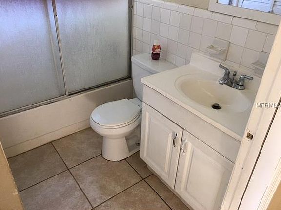 3rd image of 7617 Acadian Dr