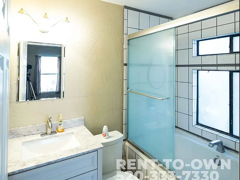8661 N Newhill Ave — Photo 13