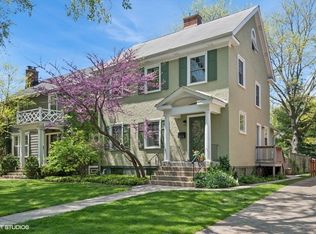 2206 Forestview Rd, Evanston, IL 60201