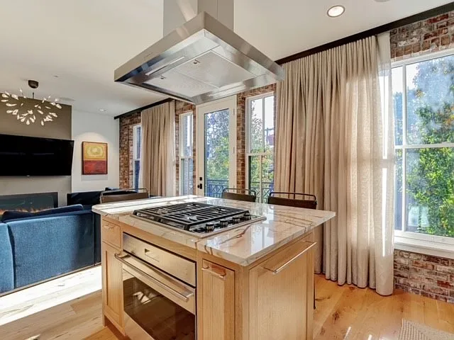 3235 SW 1st Ave #1 — Photo 7