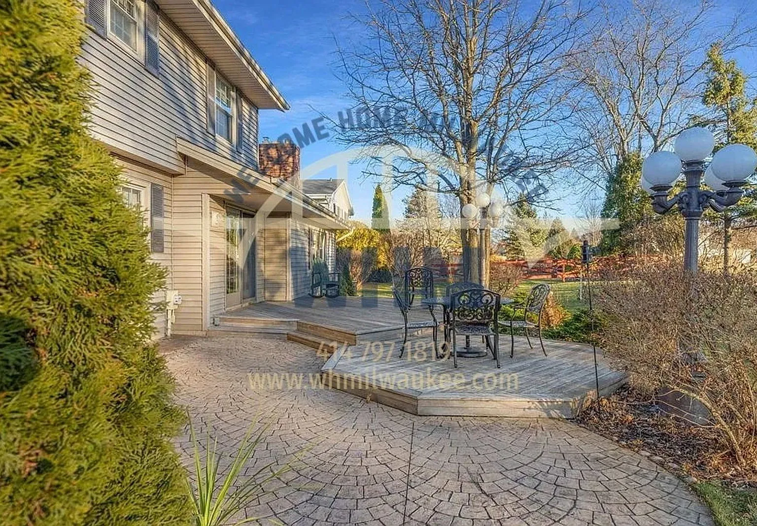 4 bed, 1.5 bath, 1979 sqft, $2,998 — Photo 2