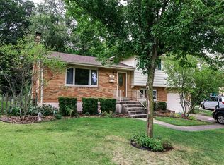 9083 Cotillion Dr, Cincinnati, OH 45231
