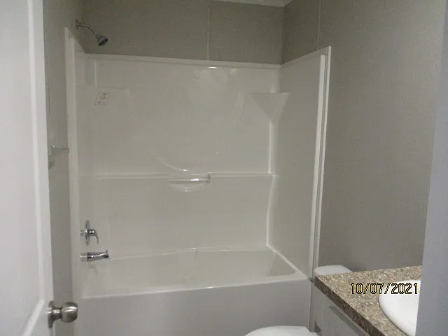 913 Moss Ave — Photo 40