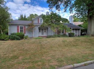 3555 Birchtree Path, Cleveland Heights, OH 44121