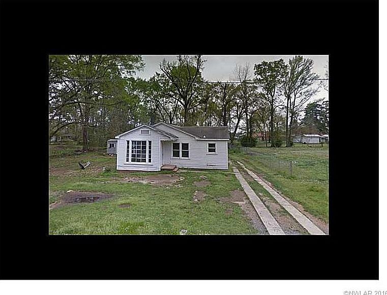 2nd image of 1006 Pegues St