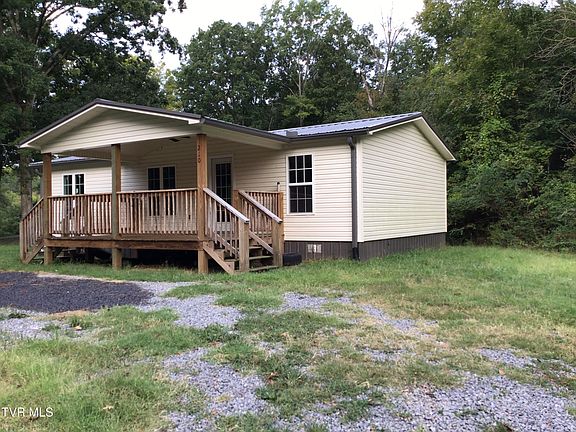 2nd image of 210 Buckboard Rd