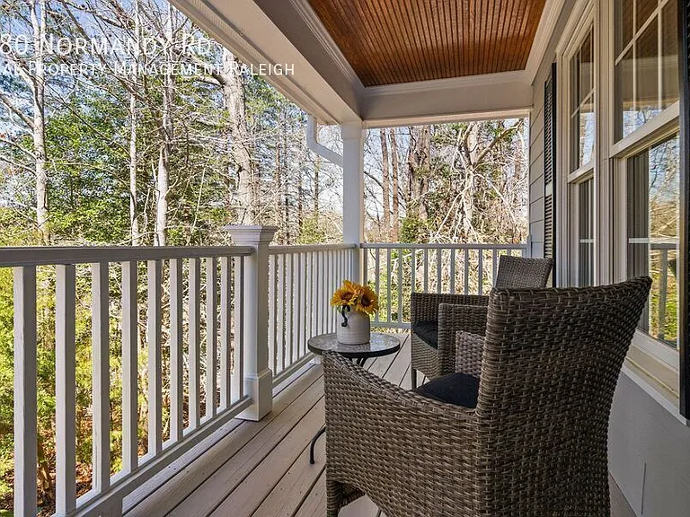 180 Normandy Rd — Photo 47