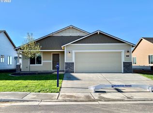 572 E Templeton Ave, Hermiston, OR 97838