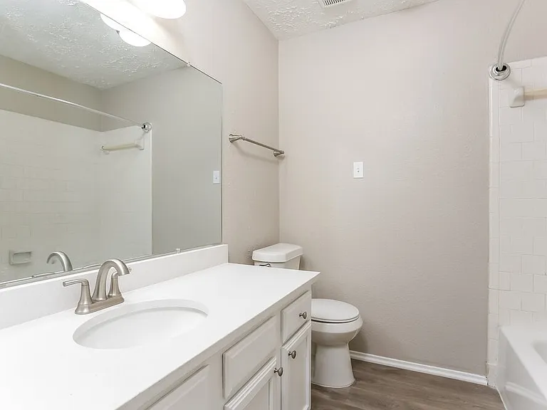 4218 Mohawk St — Photo 18