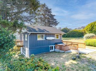 449 SW 10th St, Newport, OR 97365