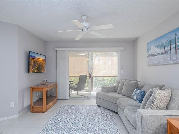 3rd image of 14831 Summerlin Woods DR #3