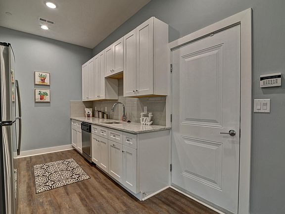 2nd image of 6610 Germantown Ave #205