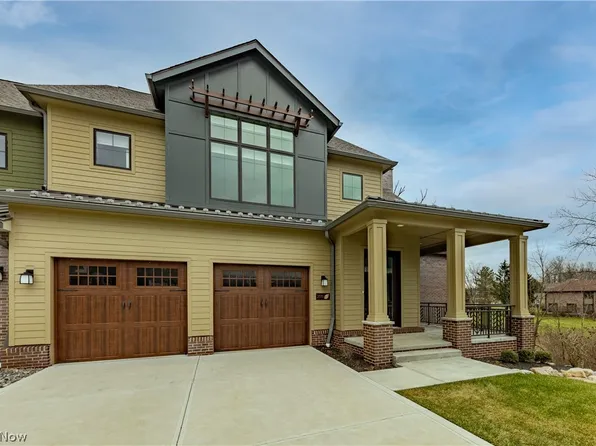 2401 Edgewood Trce, Pepper Pike, OH 44124